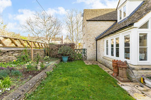 Photo 20- click for photo gallery